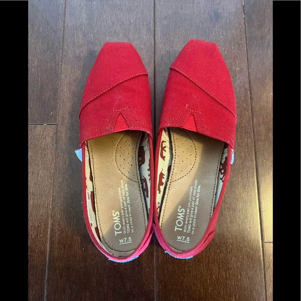 Toms slide in shoes